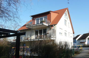 Glaserei Simon - Mehrfamilienhaus mit PVC - Fenstern